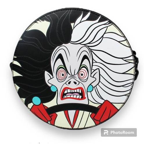 Disney Cakeworthy x  Villain Cruella Chain Crossbody Bag