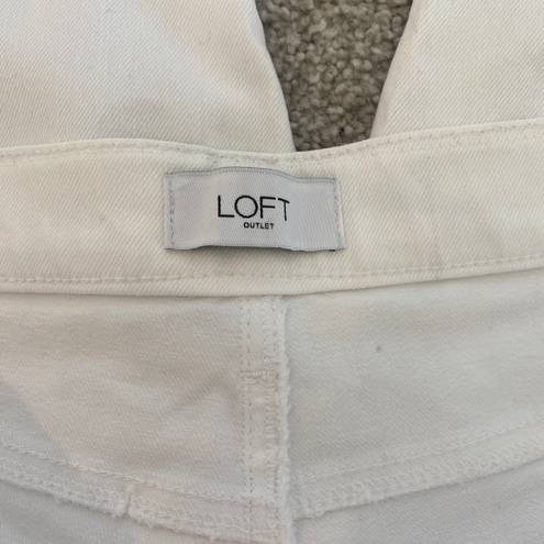 The Loft  White Straight Crop Jeans in size 12   