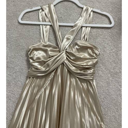 City Triangles  Ivory Pleated Maxi Dress Sleeveless Size 3 Juniors Flowy #2