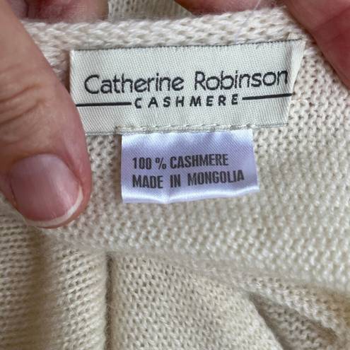 Catherine Robinson Cashmere White 100% Cashmere Poncho One Size Size undefined