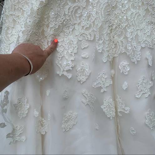 Oleg Cassini  Cap Sleeve Illusion Wedding Dress size 14