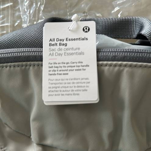 Lululemon ALL DAY ESSENTIALS BELT BAG