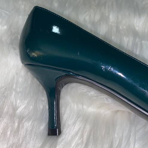 Marc Fisher Green Pump Heels