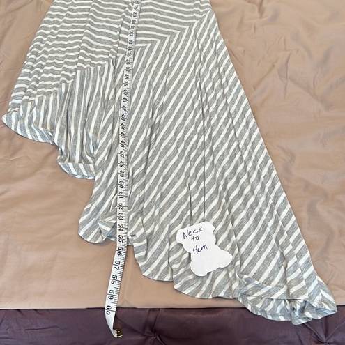 Krass&co NY& grey & white striped sleeveless asymmetrical maxi dress 👗 GUC