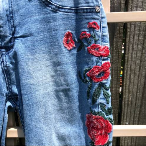 Umgee Floral Embroidered High Rise Raw Hem 5 Pocket Flare Jean 30