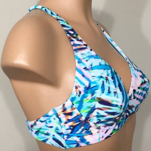 PilyQ  underwire Palmas bikini top. NWT