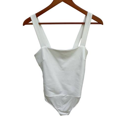 One Piece Lulu’s White Bodysuit  Sleeveless Snap Closure Size M Made in USA