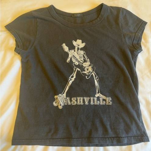 Brandy Melville  Nashville baby tee