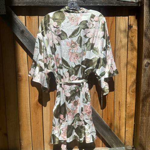 Victoria's Secret Victoria’s Secret Elegant Floral Satin Robe Kimono Lingerie