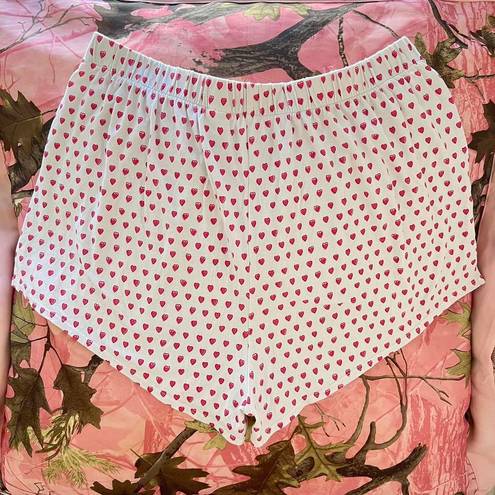 Roller Rabbit heart print pajama shorts