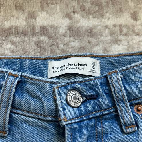 Abercrombie & Fitch  jeans