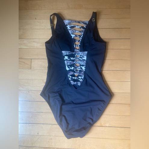 Bleu Rod Beattie  Animal Print Knotted Black One Piece Swimsuit