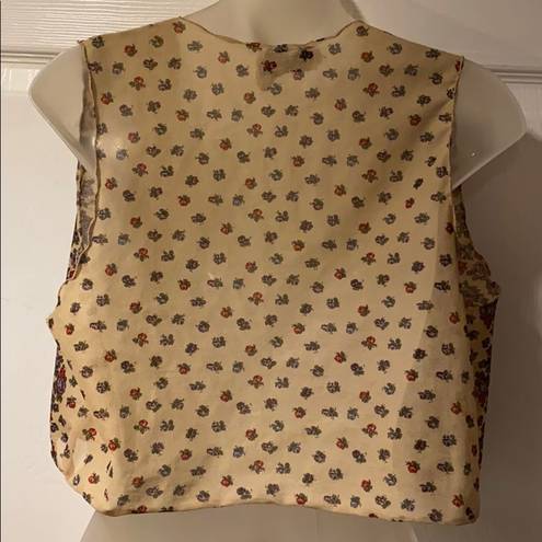 JACK 70’s Vintage 1970’s Handkerchief Vest Jumping 