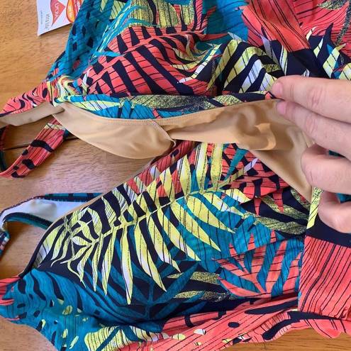 L.L.Bean  Shaping Swimwear, Tummy Control, Tropical Print, Size 18 reg.