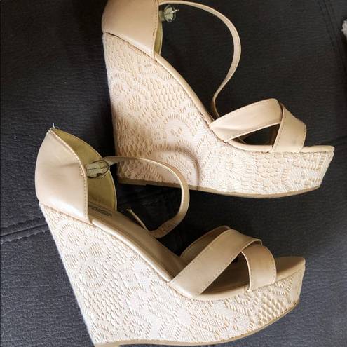 Charlotte Russe Cream Platform Wedge Sandals S9