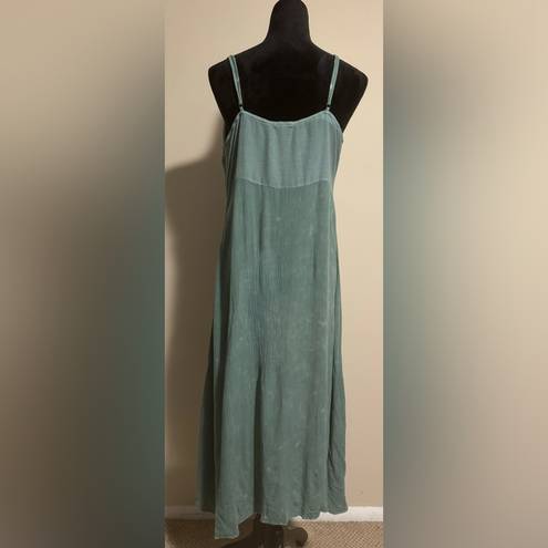 Gimmicks by BKE EUC  Green and Blue High Low Hem Tank Top size large