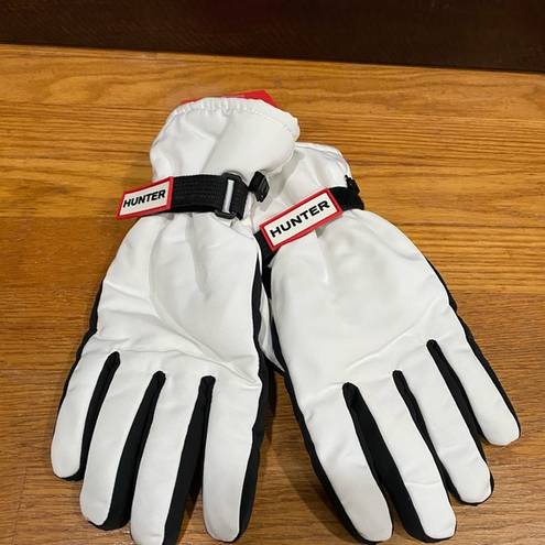 Hunter NEW  Gloves Size L/XL