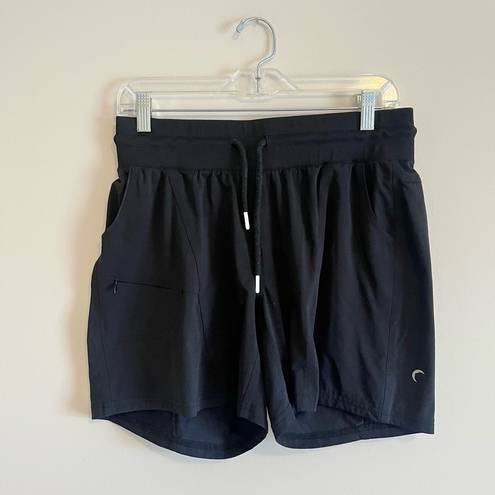 Zyia  Active Black Canyon Shorts- Size L