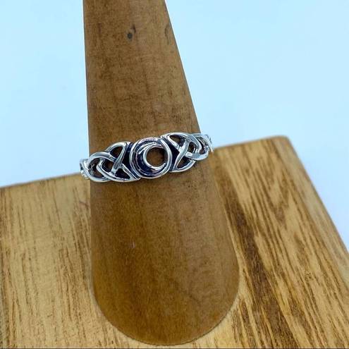The Moon Celtic Sterling Silver Ring Sizes 6,8,9,10