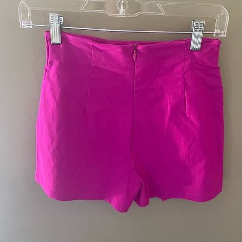 Blue Blush boutique pink skort, size small.