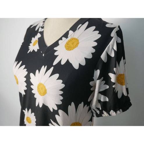 Daisy Women's Black & Yellow  V-Neck Tee S #3324-B3