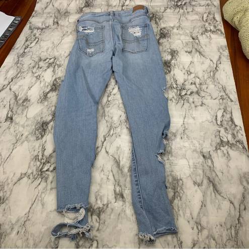 American Eagle  Hi Rise Jegging Distressed Light Wash Denim Skinny Jeans size 6