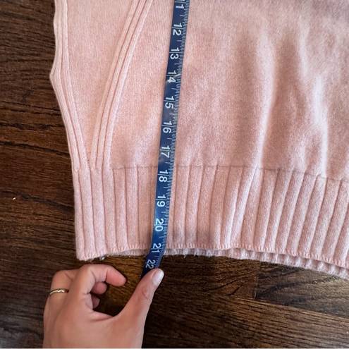 Pilcro  Anthropologie 100% Sleeves Cashmere Sweater in Pink size Medium E0832