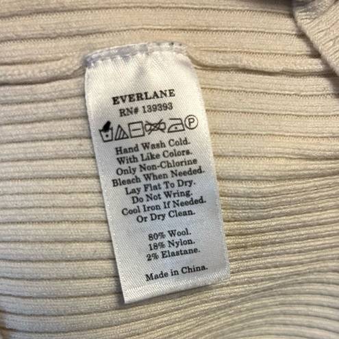 Everlane  Top Cream The Italian Merino Rib Turtleneck Knit Sz M EUC