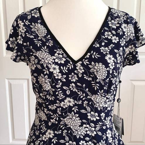 Adrianna Papell  Dress Ditsy Navy Ivory Petunia Tiered Cap Sleeve Dress Size 4