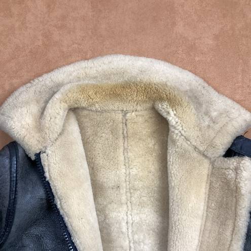 Size 10 Genuine Shearling B