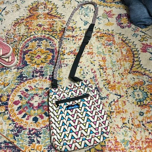 KAVU  crossbody bag colorful fun pattern