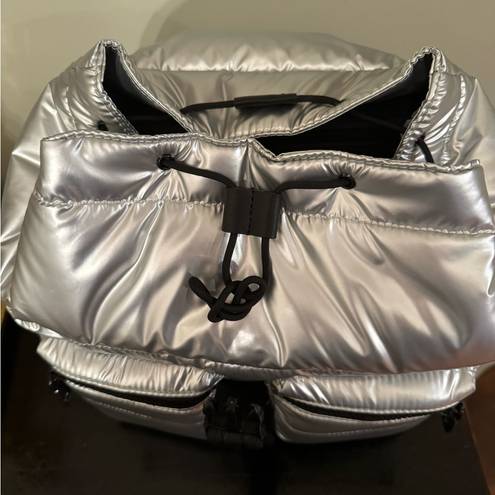 DKNY NWT Avis Backpack in Silver and Black