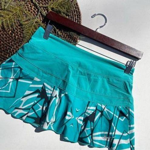 Nike  Womens Skort Skirt Victory Pleated Tennis Teal Black White Print Small