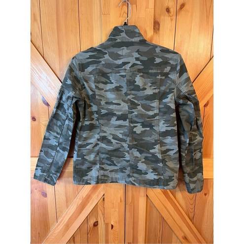 Harper  and liv small camouflage jacket. (2100)