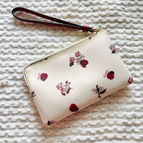 Coach  Corner Zip Wristlet In Ladybug Floral Print C7309 MSRP $78