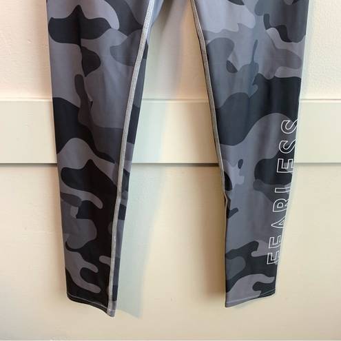 Krass&co She Shreds  Gray Camo Katie Yoga Leggings