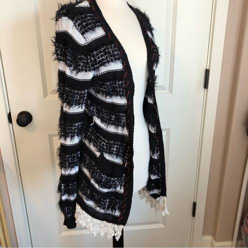 BKE boutique cardigan