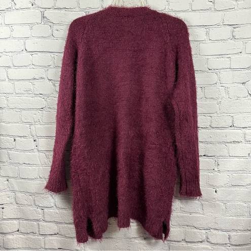 Pink Lily  Cardigan Sweater Soft Fuzzy Eyelash Knit Front Pockets Burgundy M