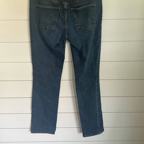 Talbots Talbot’s signature straight women’s blue jeans, size 4 💛