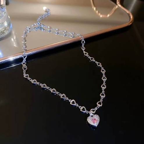 18K White Gold Plated Pink Crystal Love Heart Pendant Choker Necklace for Women Silver