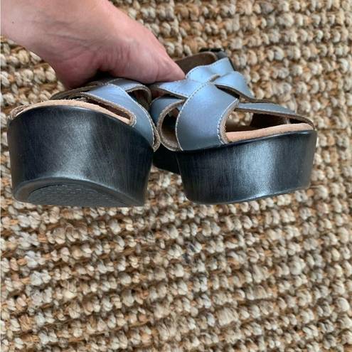 sbicca  Hand Made Silver zhray Wedge Strappy Sandals 8.5 8 39 made in USA