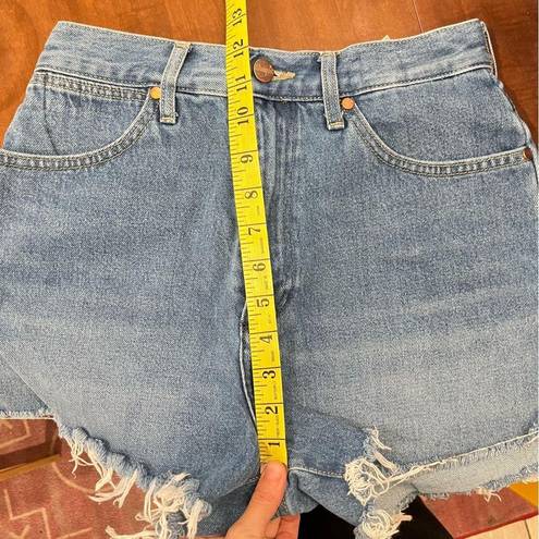 Wrangler  High Rise Festival Light Wash Slit Thigh Denim Cut Off Shorts Size 27