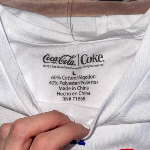 Coca-Cola Graphic Cropped White Tee