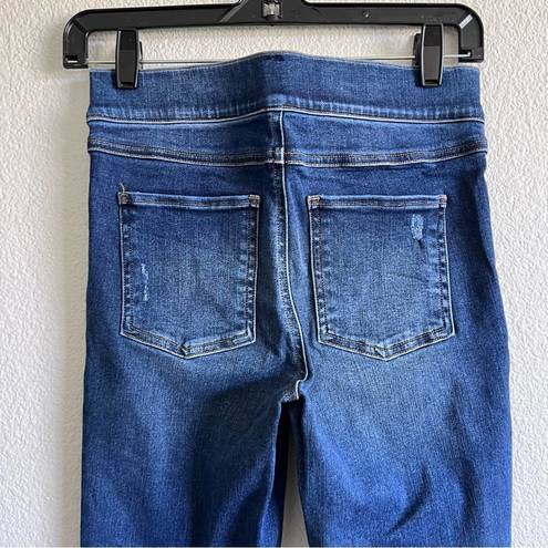 Spanx  Distressed Denim High Rise Elastic Waist Jeggings