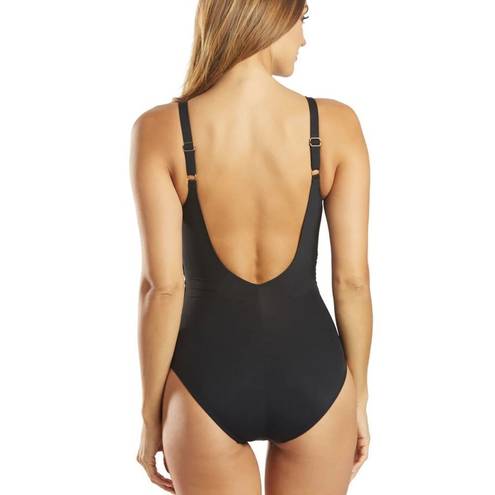 Gottex New.  sweetheart square neck swimsuit. Normally $158 size 10