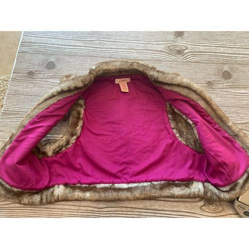 Candie's  Tan Faux Fur Suede Crop Vest with Rivets Juniors Size Small