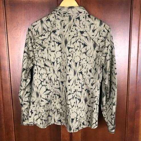 Chico's  Black Gray Floral Print Embroider Long Sleeve Button Shirt