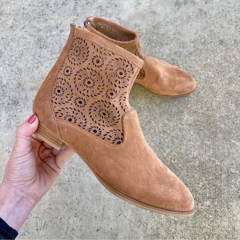 Jack Rogers  Ronnie Bootie Laser Cut Luggage Tan Suede Boot Flat Size 6.5