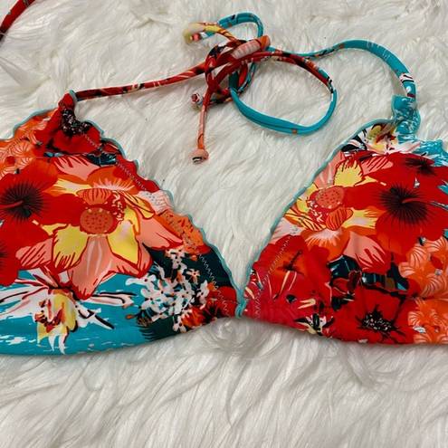 Relleciga NWT Relliciga Triangle Bikini Top Size Medium