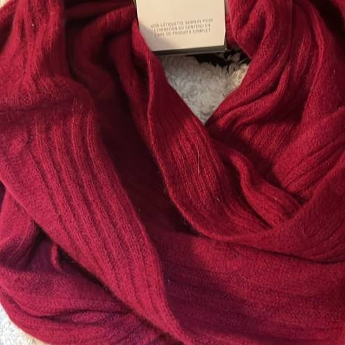 infinity MARTHA STEWART 2 ply Cashmere Cable Loop Ribbed  Scarf in Burgundy